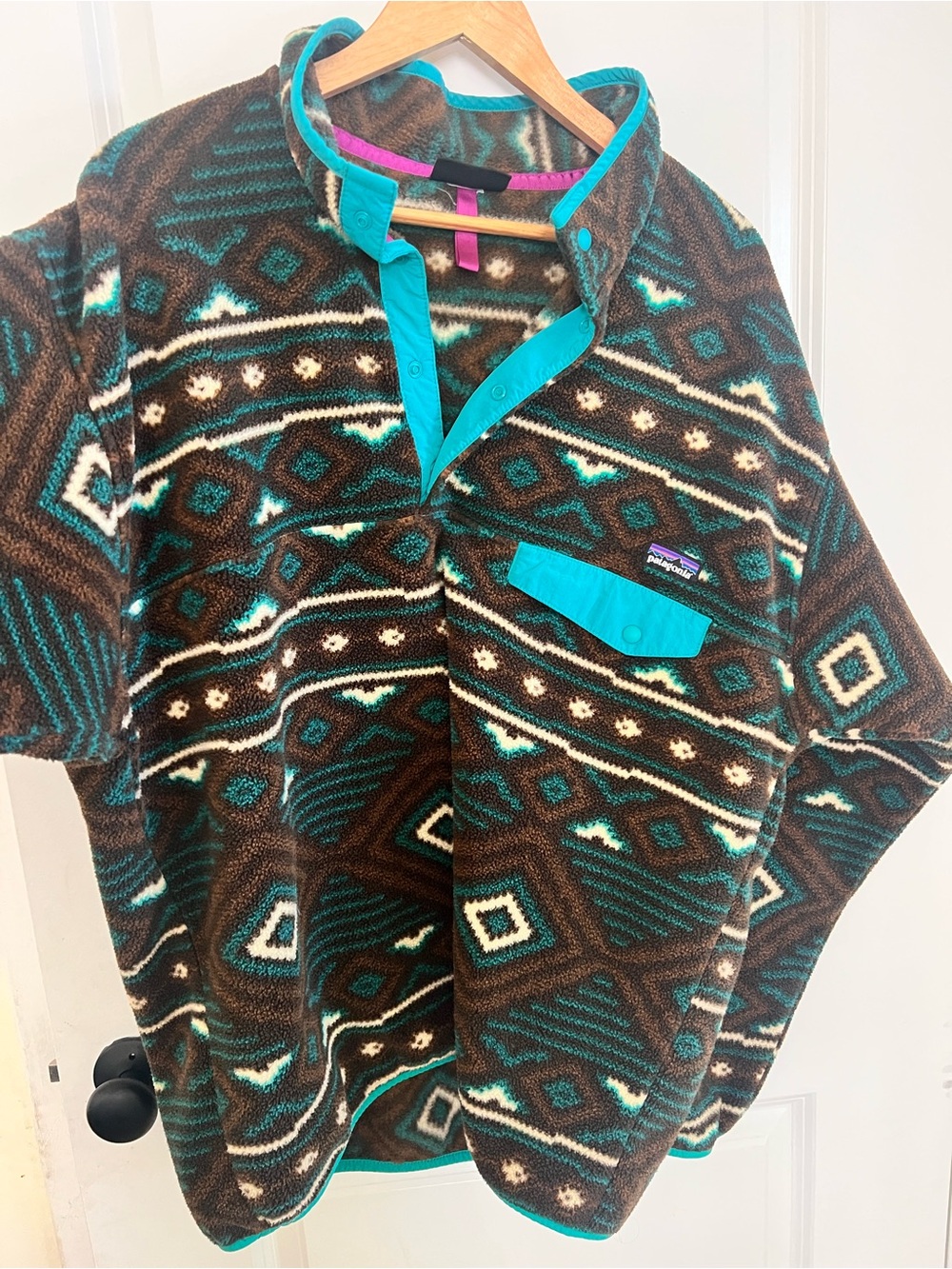 Patagonia Teal-Trim Aztec Fleece Snap-T Pullover - Picture 4 of 5